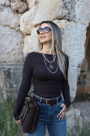 Acı Kahve Kayık Yaka Büzgülü Bluz