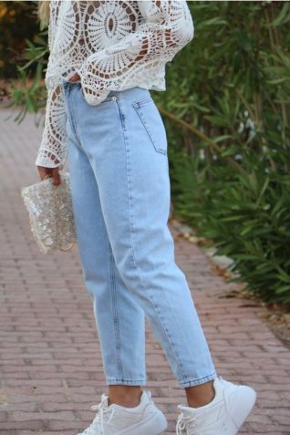 Arka Dikiş Detaylı Premium Mom Jean 