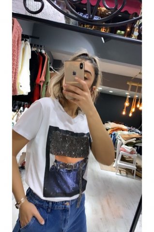 Beyaz Kemer Figür Tshirt