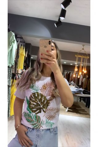 Beyaz Yaprak Detay Tshirt