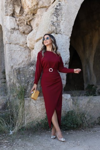 Bordo Kayık Yaka Taş Kemerli Elbise