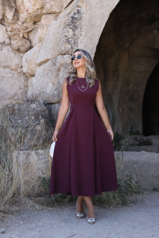 Bordo Kemer Detaylı Midi Elbise