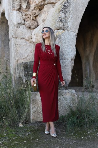 Bordo Sandy Kumaş Drapeli Tokalı Elbise