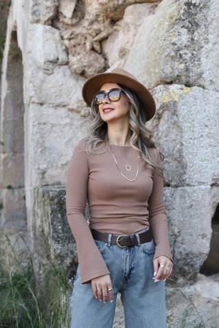 Camel Geniş Yaka İspanyol Kol Bluz