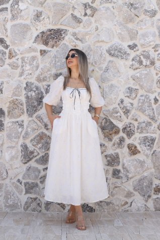 Ekru Dantel Detaylı Romantik Elbise
