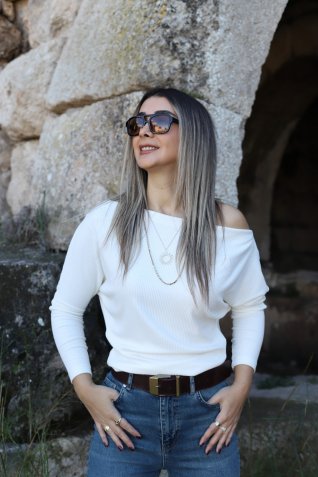 Ekru Kayık Yaka Fitilli Triko Bluz