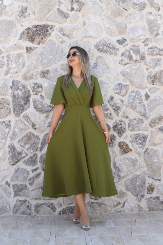 Fıstık Yeşili Kol Volanlı Uzun Kloş Elbise