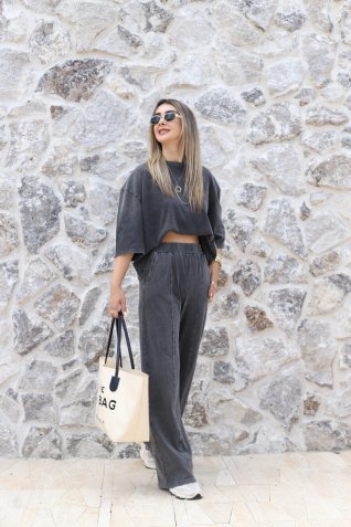 Gri Eskitme Detay Tshirt Pantolon Takım