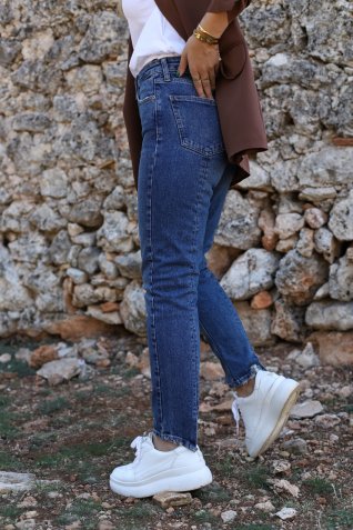 High Rise Detailed Mom Jean