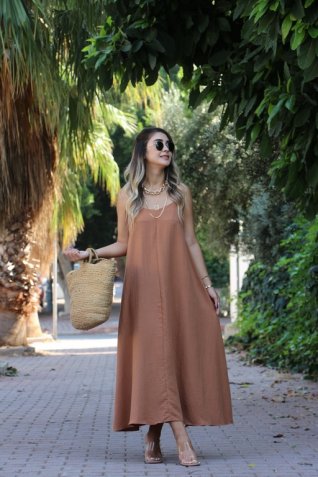 Kahve Askılı Elbise