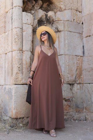 Kahve Askılı V Yaka Saten Sırtı Lastikli Elbise