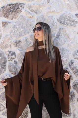 Kahve Standart Beden Şal Detaylı Yarasa Kol Bluz