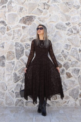 Kahve Uzun Kollu Kadife İşlemeli Elbise
