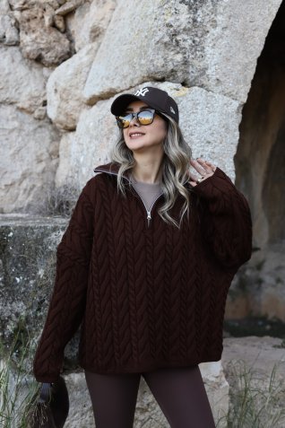 Kahverengi Standart Beden Saç Örgülü Fermuarlı Kazak