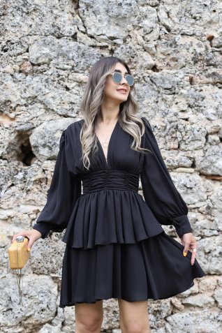 Katlı Kemer Detaylı Elbise