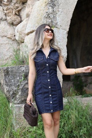 Koyu Mavi Kısa Düğme Detay Denim Elbise