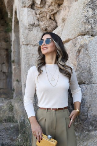 Krem Standart Beden Dik Yaka İnce Triko