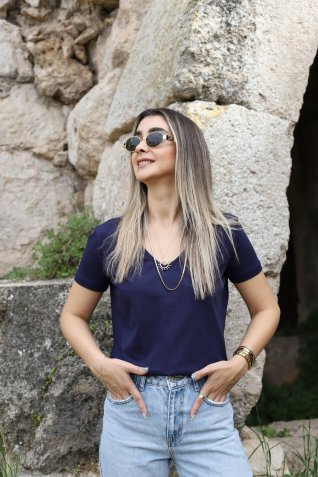 Lacivert V Yaka Basic Tshirt