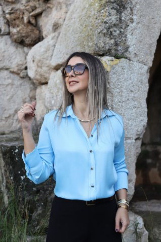 Mavi Dökümlü Saten Gold Düğmeli Gömlek