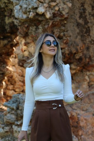 Önü Büzgü Detay Fitilli Bluz