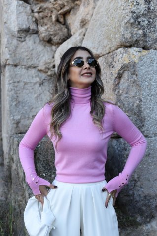 Pembe Balıkçı Yaka Standart Beden Kolu Droplu Kazak
