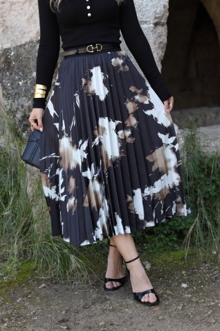 Siyah Desenli Beli Lastikli Pileli Etek