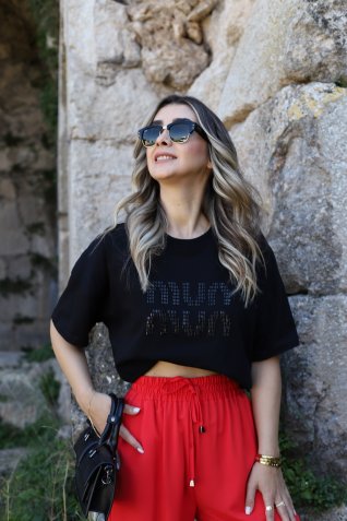 Siyah Kırık Taşlı Standart Beden Tshirt