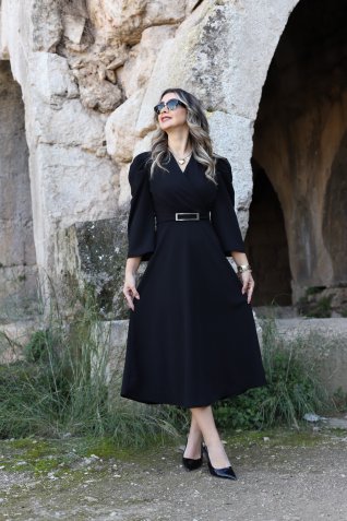 Siyah Kruvaze Gümüş Kemerli Kloş Elbise