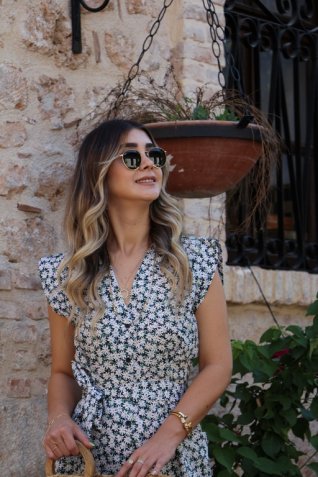 Siyah Mini Çiçek Desen Tulum