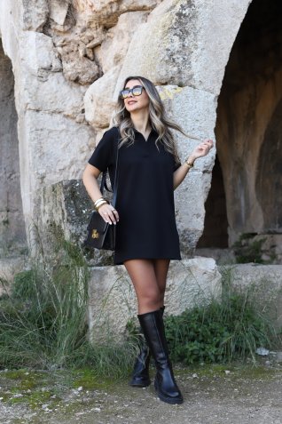 Siyah Polo Yaka Kısa Kollu Elbise