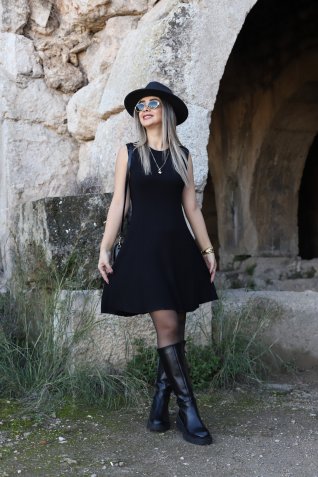 Siyah Sıfır Kol Basic Elbise
