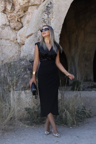 Siyah Sıfır Kol Payetli Kruvaze Elbise