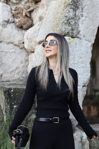 Siyah Standart Beden Kaşmir Karışımlı Triko Kazak