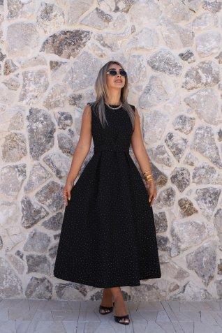 Siyah Taşlı Kemerli Halter Kloş Elbise