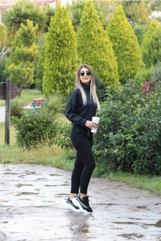 Siyah Toparlayıcı Skinny Jean