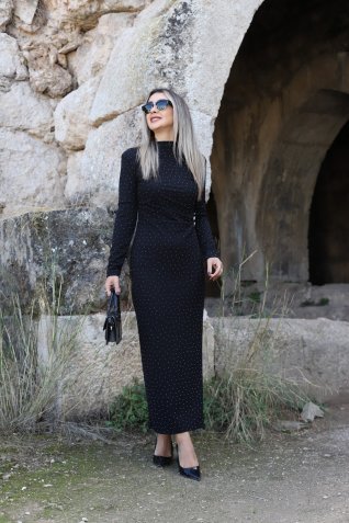 Siyah Yarım Balıkçı Taş İşlemeli Elbise