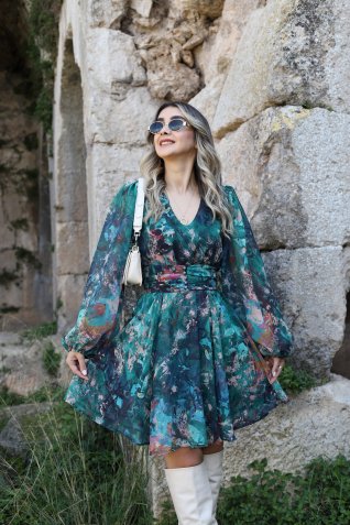 Yeşil Ebruli Desen V Yaka Şifon Elbise